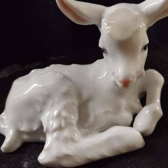 Eschenbach Porcelain, Prof Th. Karner, Goat/Kid - Picture 1 of 7